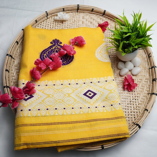 Pure Cotton | Yellow color | Handloom | Blouse and Poti(border) are included.