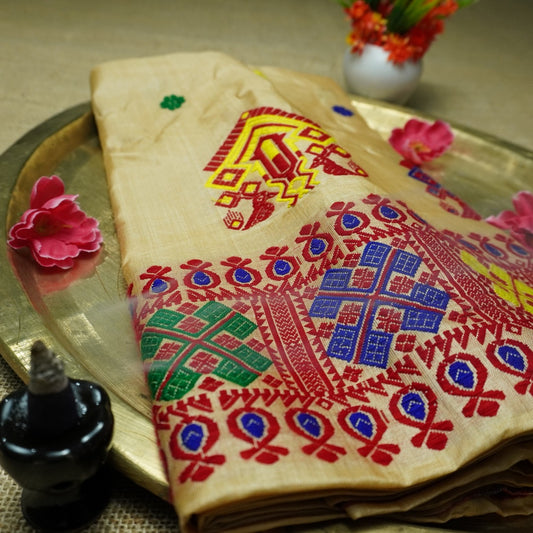Pure Toss | Silk color | Handloom | Blouse and Poti(border) are included.